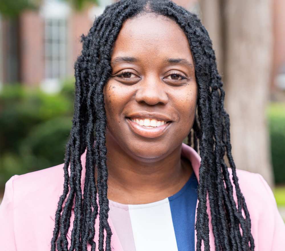 Dr. Tracey Carter