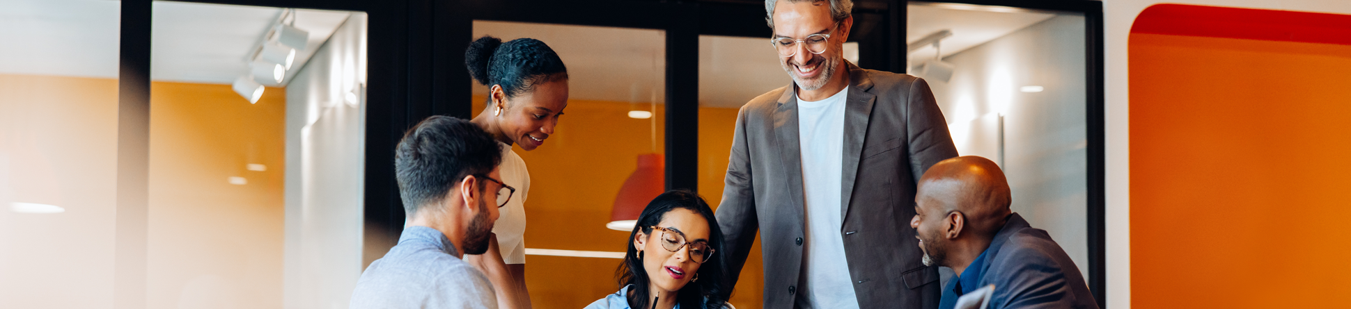 Servant Leadership vs. Transformational Leadership: How Great Leaders Empower and Inspire Servant Leadership vs. Transformational Leadership: How Great Leaders Empower and Inspire