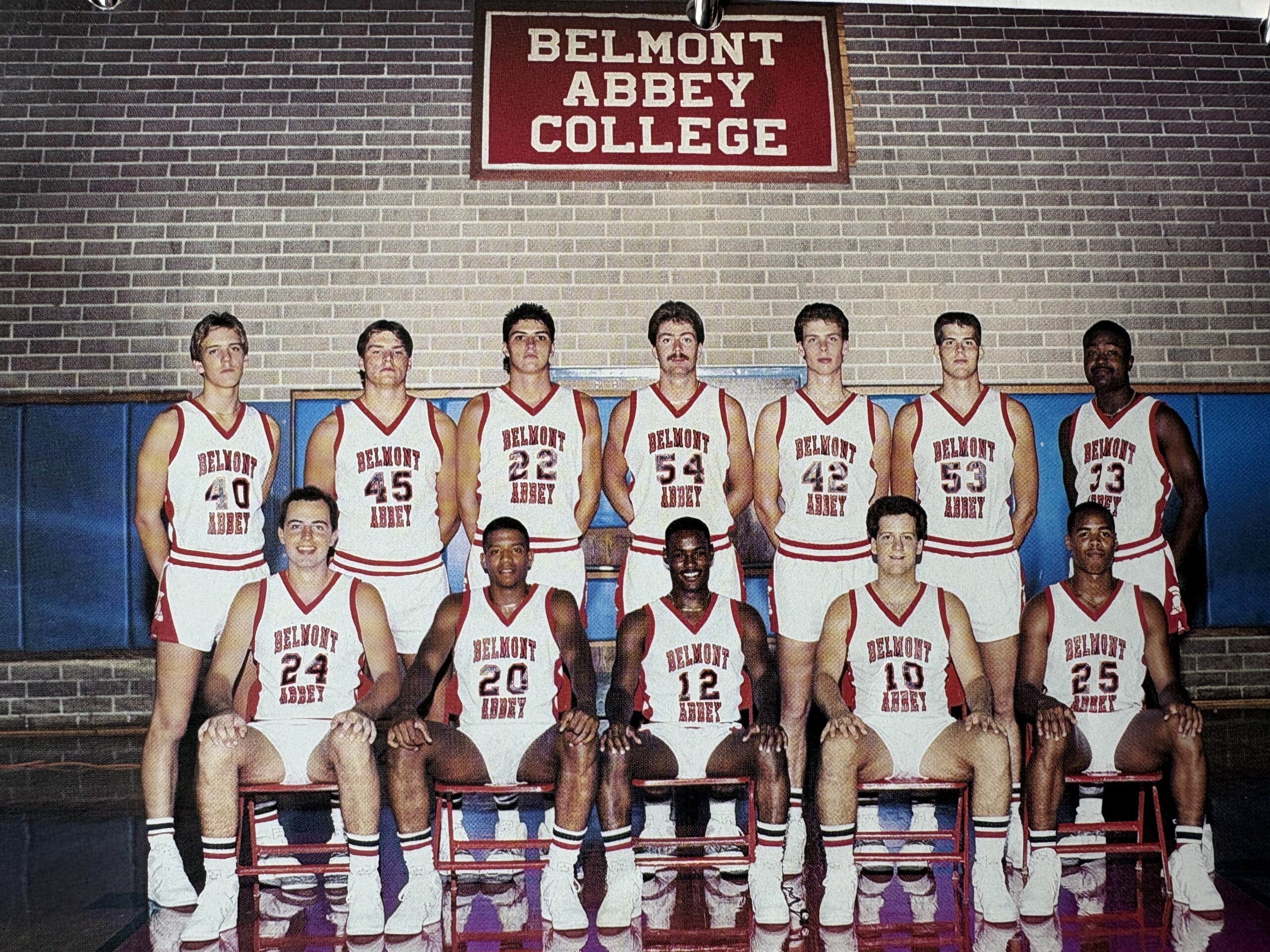 1987-1988 Men's Basketball Team 1987-1988 Men's Basketball Team